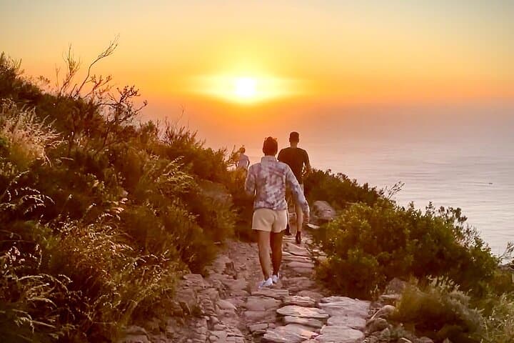 Lion's Head Sunrise / Sunset Hike