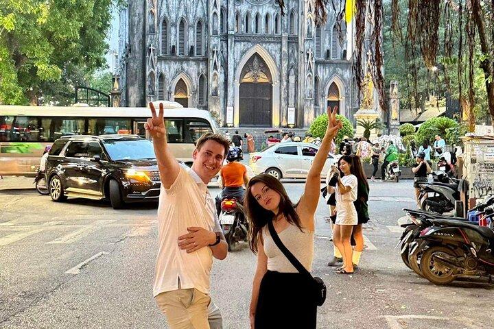 Hanoi Street Food Tour por Scooter – Experiência Local