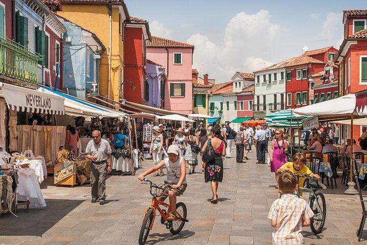 Excursão pelas Ilhas Venezianas em Murano Burano e Torcello