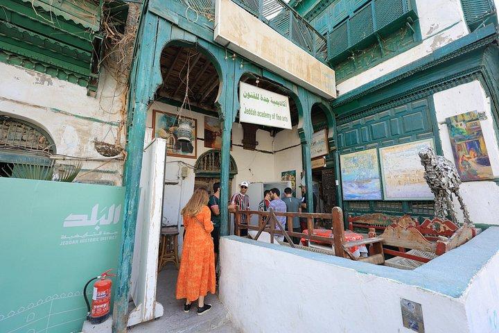 Tour Al Balad with A local Certified Guide