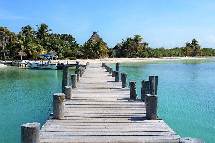 Tour Isla Contoy e Isla Mujeres con Snorkel desde Cancún