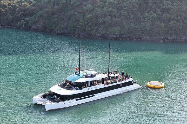 ハロン双胴船 - ハノイ発ランハ湾プレミアム デイ クルーズ