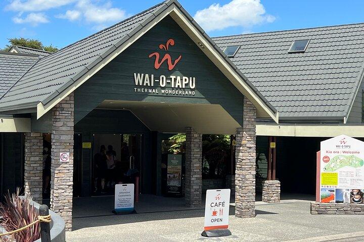 Excursion d'une journée à Wai-O-Tapu et Te Puia au départ d'Auckland