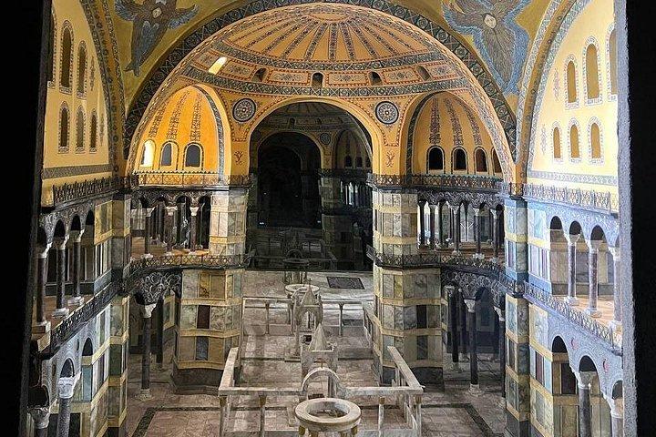 Private Guided Full Day Historical Peninsula Tour