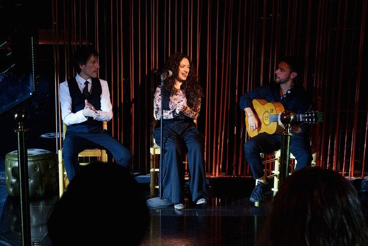 Auténtico Show Flamenco en Vivo con Tapas en Barcelona