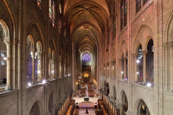 Semi-private Walking Tour: Notre Dame Mystery and Latin Quarter