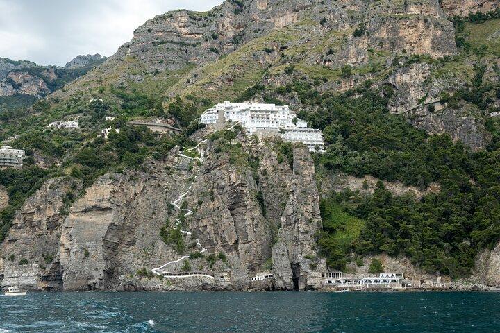 Tour in barca per piccoli gruppi con Amalfi e Positano