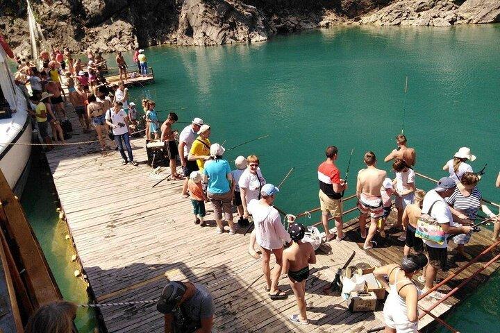 Desde Alanya, Side: Tour en barco por el Cañón Verde