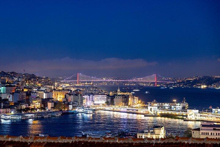 Istanbul : authentique soirée gastronomique turque et visite sur le toit