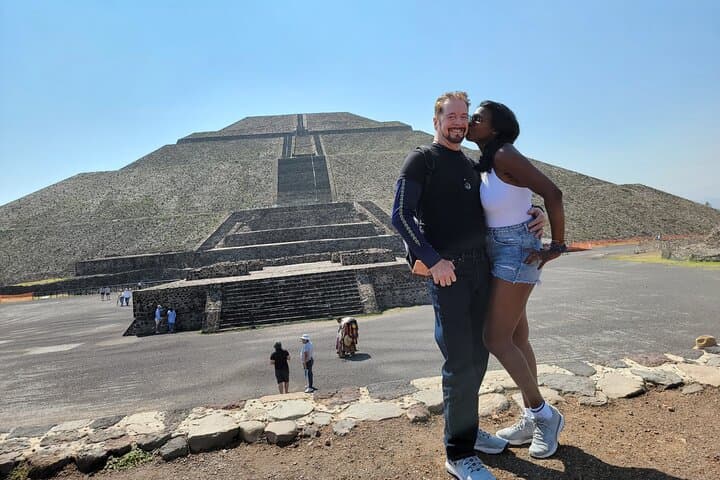 Experience Guadalupe-Teotihuacan + Cave breakfast from CDMX