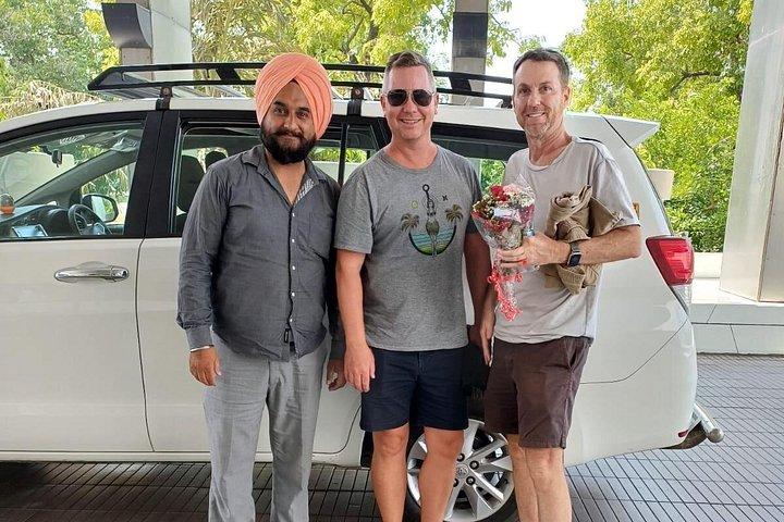 Tour de medio día o día completo por la ciudad de Nueva Delhi con opciones disponibles