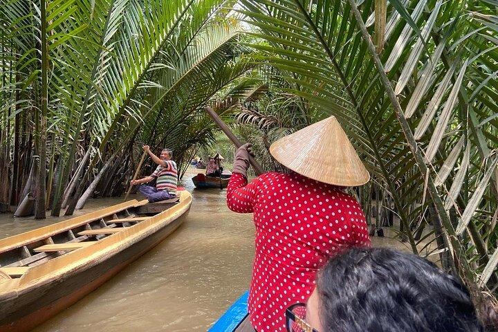 Avventura del tour per piccoli gruppi del Delta del Mekong