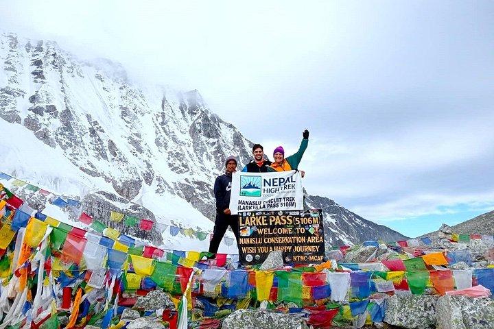 Manaslu Circuit Trek: Private Group & Discounte Price