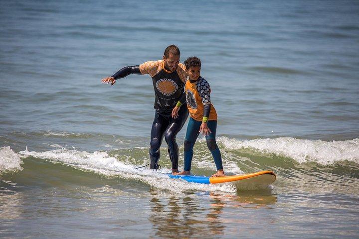 Surf Lessons Cascais and Lisbon