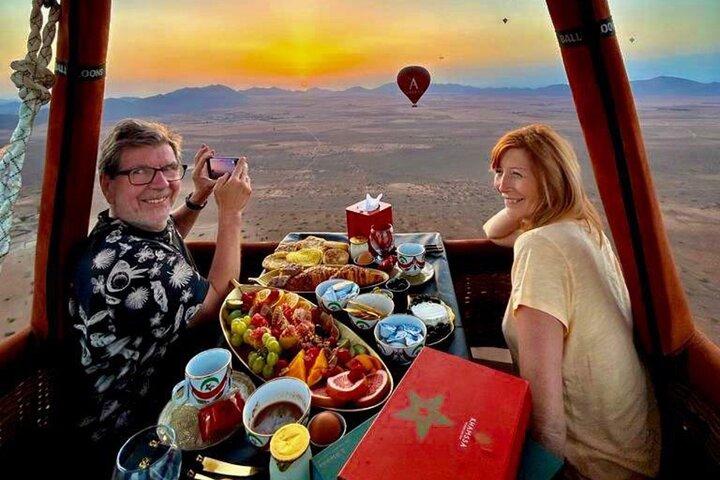 Balade privée en montgolfière à Marrakech avec petit-déjeuner