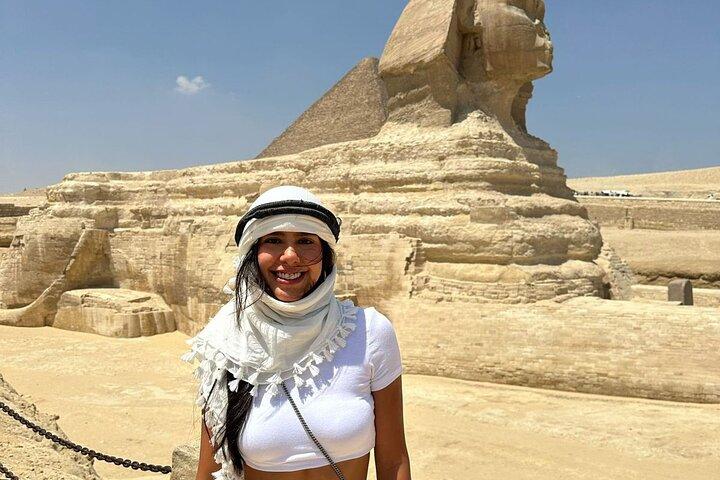Heldagstur till Giza Pyramiderna och New GEM Museum