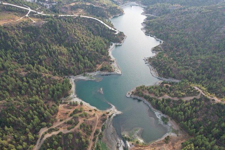 Pafos: Villaggi della montagna di Troodos, visita guidata degustazione vini F/D