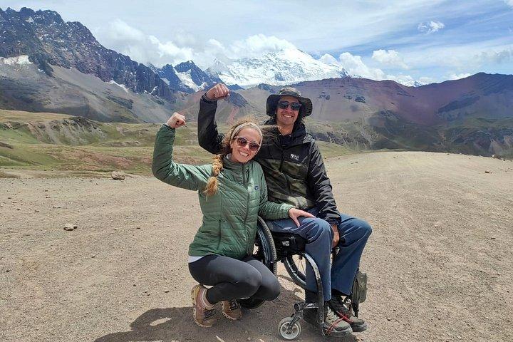 レインボーマウンテン・モーターサイクルツアーとクスコからの5分ハイキング