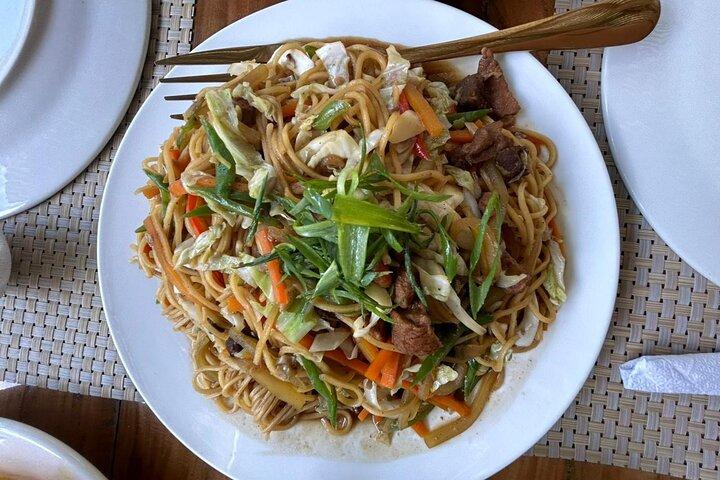 川三の滝でのキャニオニングアドベンチャー(ランチ付き)