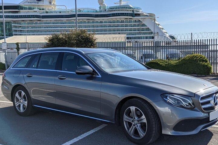 Transporte privado de Porto de Southampton para Aeroporto de Londres Heathrow