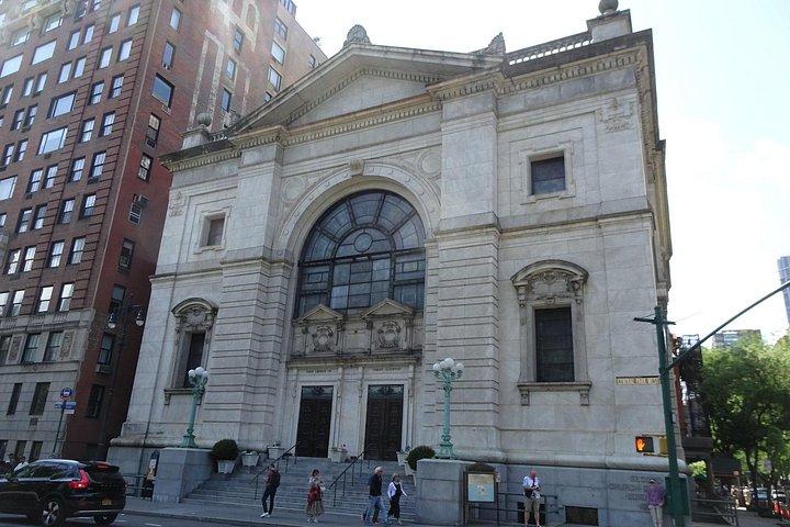 NYC Upper West Side Self Guided Walking Tour Scavenger Hunt
