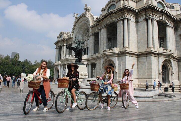 Cykeläventyr genom Mexico Citys historiska centrum
