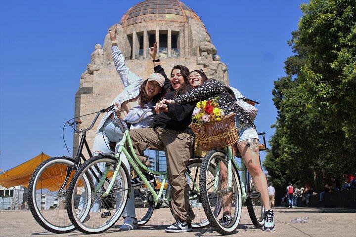 Cykeläventyr genom Mexico Citys historiska centrum