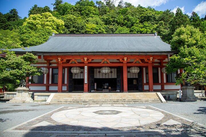 Vandretur til hellige steder i Kyoto med en guide