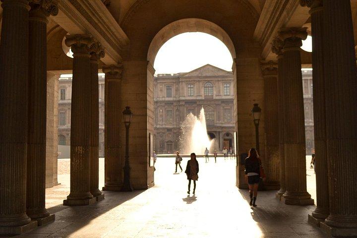 パリ：早朝ルーブル美術館プライベートツアー｜モナリザ・ファーストアクセス