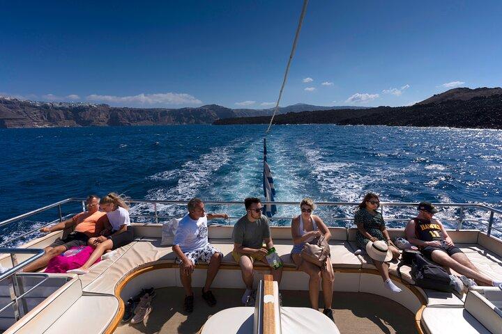 Tour Santorini de Caldera con fondo de cristal Barco