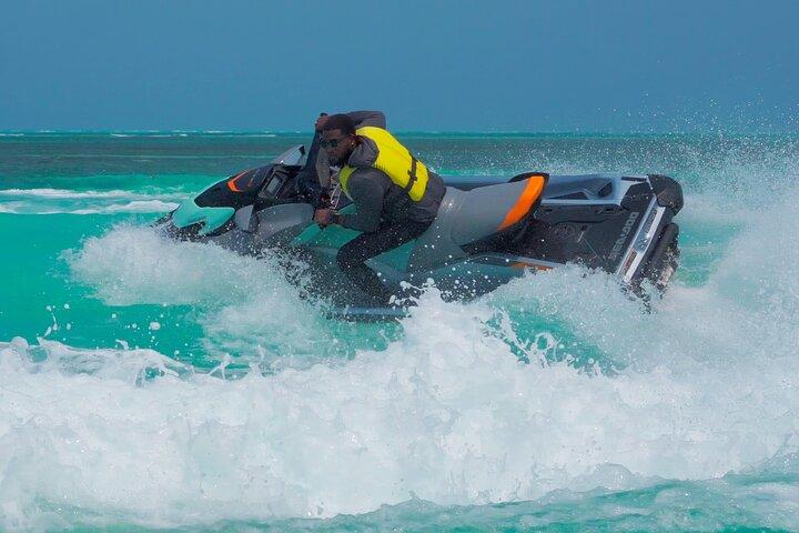 Location de JetSki dans les Cayes de San Pedro