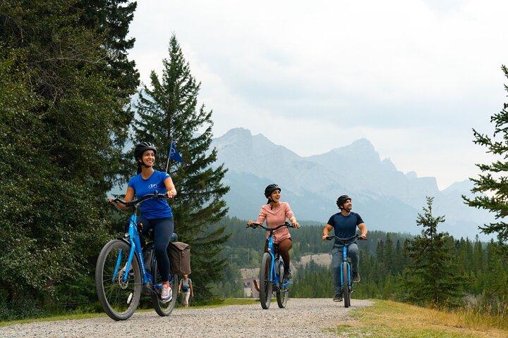 Visite No 1 de Canmore en vélo alimentaire : une expérience incontournable en montagne!