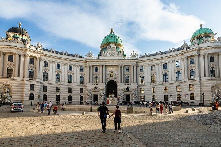 Vienna Private City Tour : Palacios, Iglesias & Sacher Cake Opción