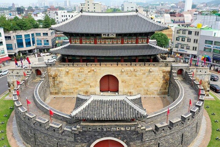 プライベート韓国民俗村、水原スターフィールド図書館＆華城