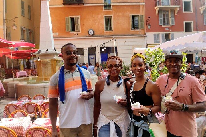 Tour privato esclusivo di Nizza: Segreti, storie e panorami mozzafiato