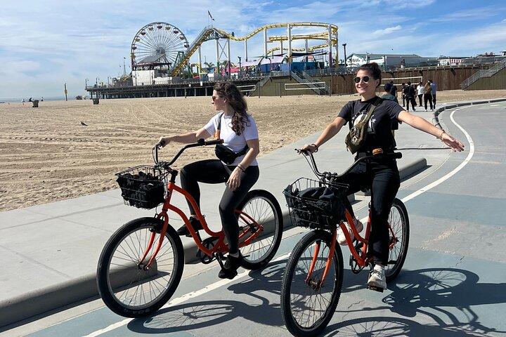 Fransk cykeltur i Venedig och Santa Monica
