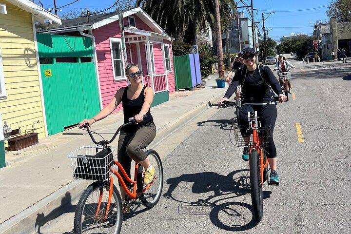 ヴェネツィアとサンタモニカのフランス自転車ツアー