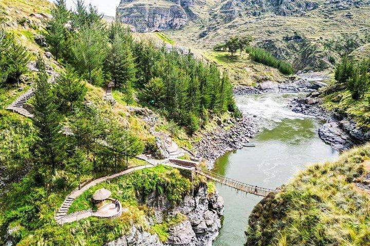 最後のインカ橋と4つのラグーンへのシェアツアー