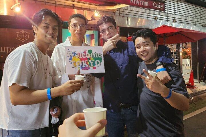 3Hour Osaka Pub Crawl Bar Hopping Nightlife Guided Tour in Namba