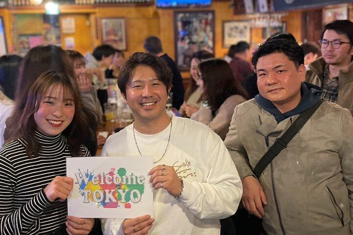 3Hour Osaka Pub Crawl Bar Hopping Nightlife Guided Tour in Namba
