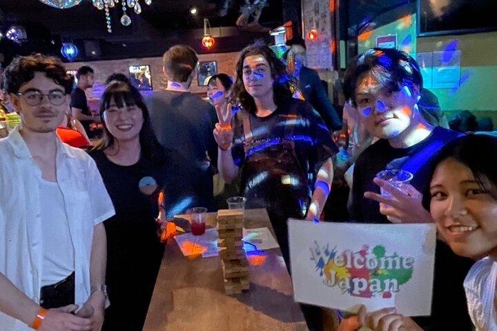 3Hour Osaka Pub Crawl Bar Hopping Nightlife Guided Tour in Namba