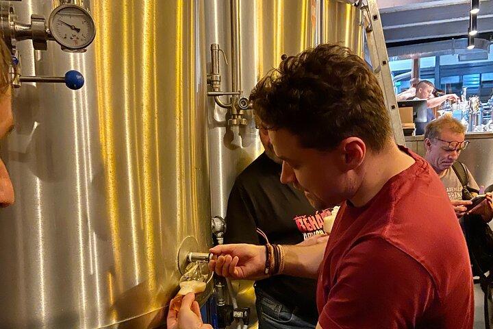 Tour de cerveza artesanal premium de Praga