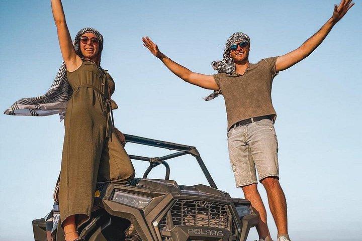 Dubai Dune Buggy Safari con ritiro