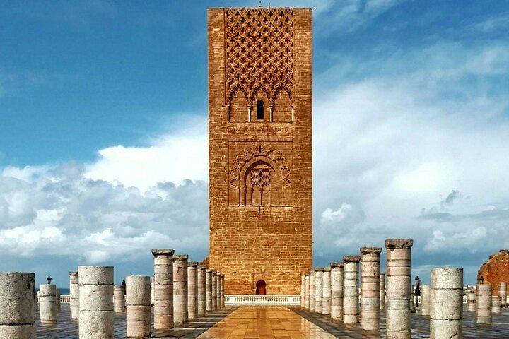 Excursão privada de exploração de meio dia em Rabat em um táxi verde