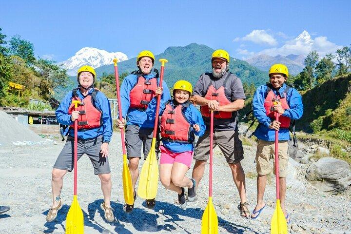 Paragliding-Ausflug mit Wildwasserrafting