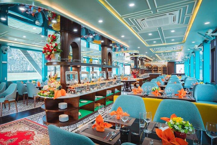 豪華クルーズで行くハロン湾のベストツアー 6時間クルージング