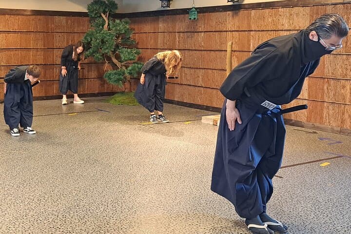 Asakusa Sword Experience - includes Museum tour Ticket
