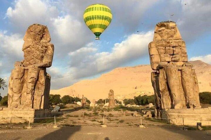 Private Tour to Sound and Light Show including Felucca Ride Tour