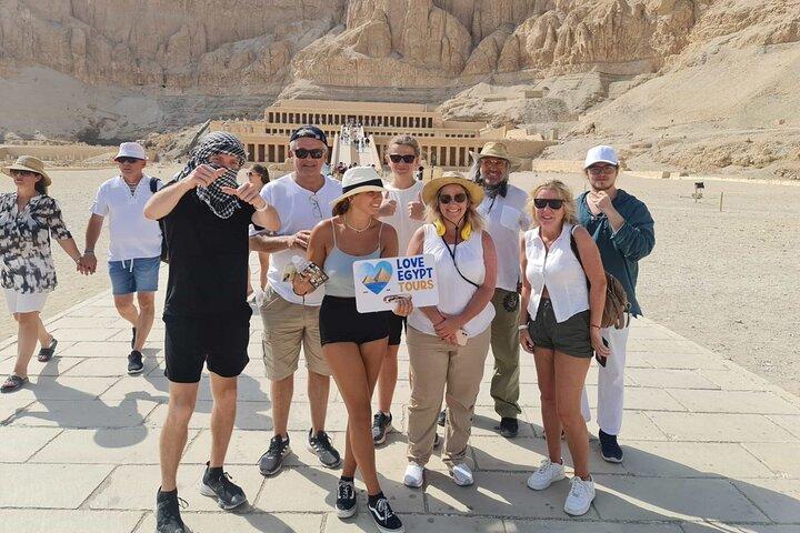 Privat tur till West Bank Valley of the Kings Hatshepsut Temple