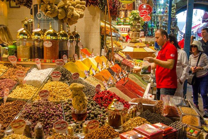 Istanbul Two Continents Tour med buss och båt